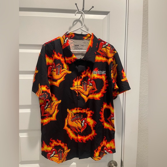 beatbox Other - BEATBOX men tongue flames button down shirt L